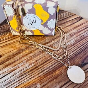 🎁 Plunder Designs Courtnee necklace-Retired 3 Layers in Matte Gold Tone